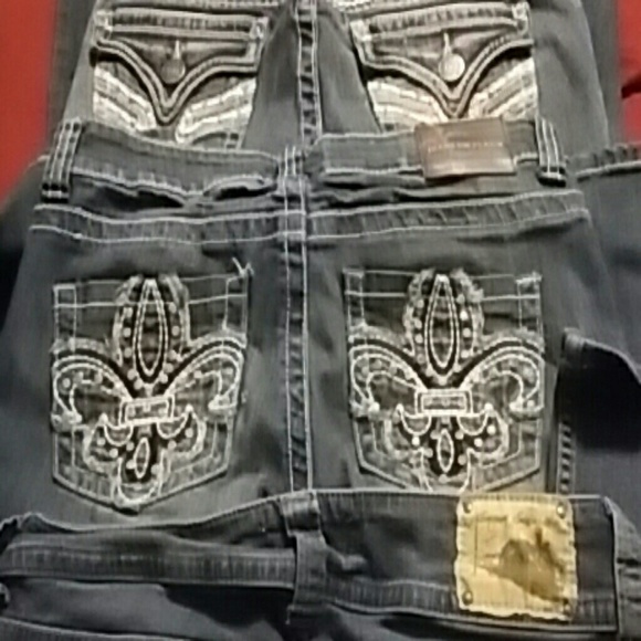 Sold! - Picture 6 of 7